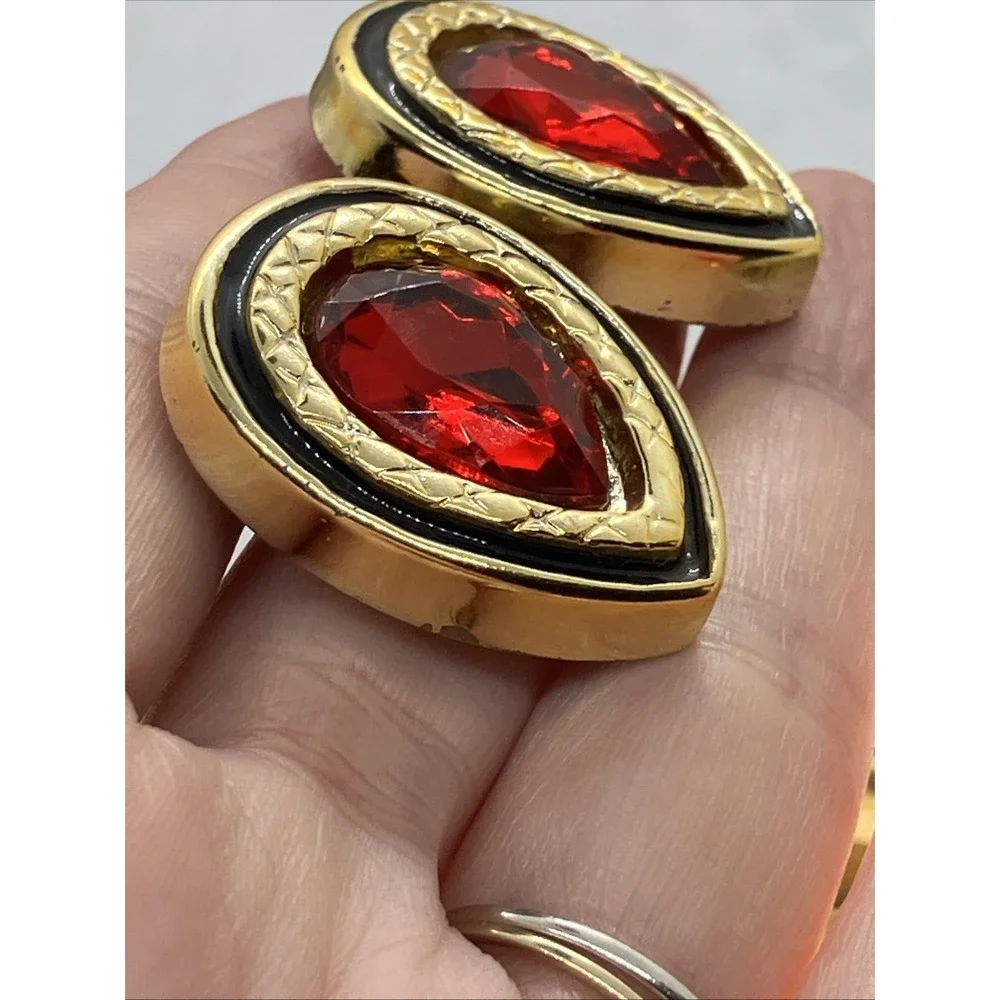 Vtg Gold Tone Red Acrylic Gemstone Style Rhinestone‎ Pierced Earrings 80's Bold